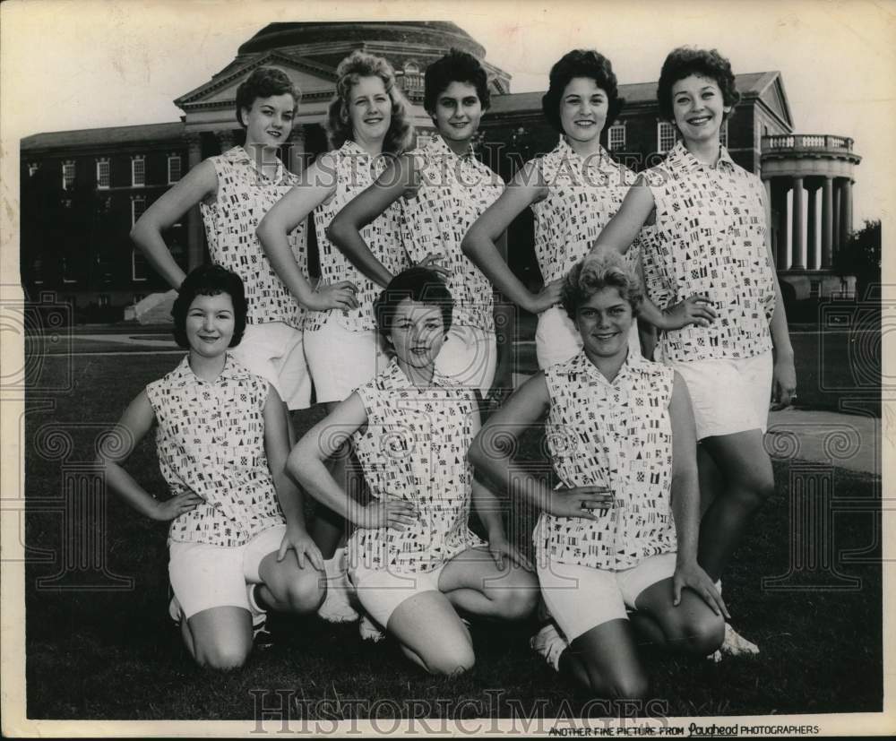 1960 Press Photo Judy Schultz, Judy Flowers & Pep Team members, San Antonio- Historic Images