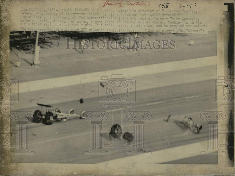 1973 Press Photo R. Gaines Markley dragster blows tire at finish line, CA- Historic Images