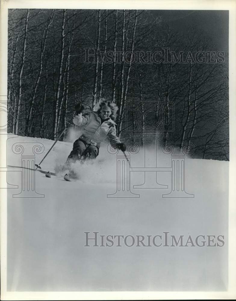 Press Photo Skier on the slopes of Beaver Creek, Colorado- Historic Images