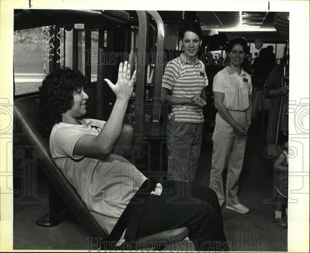 Press Photo Mary Goodrich watches Debbie Robes exercise in Human Medical Center- Historic Images