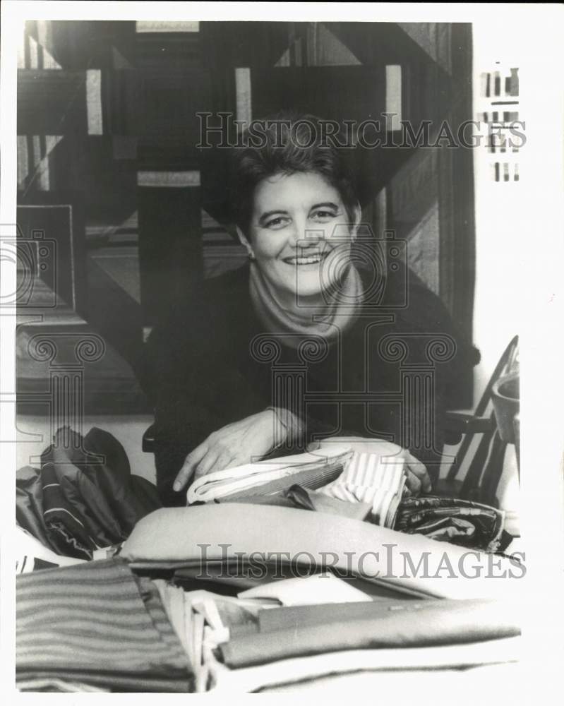 1985 Press Photo Quilt Maker Nancy Crow - saa94215- Historic Images