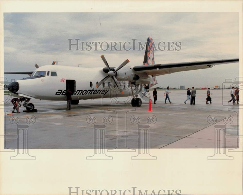 1991 Press Photo Aeromonterrey Airplane at San Antonio International Airport- Historic Images