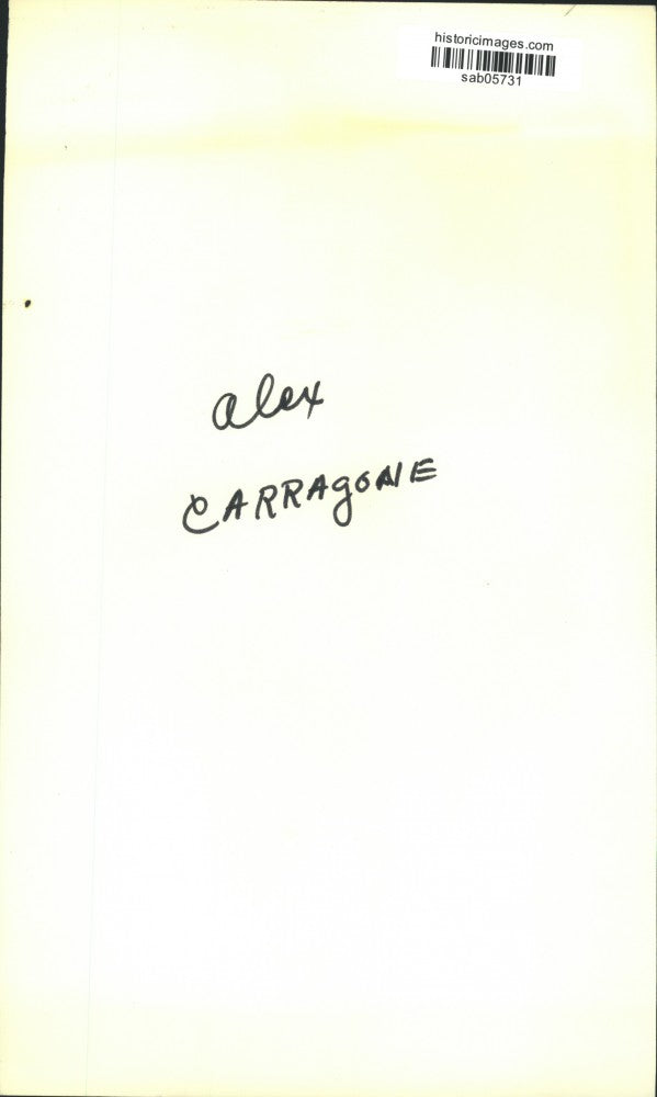 Press Photo Alex Carragone listens at meeting - sab05731