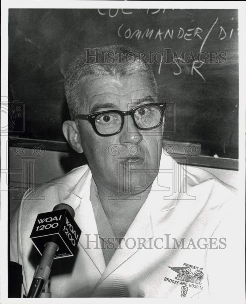 Press Photo Colonel Basil A. Pruitt, Jr., Commander, Director, I.S.R.