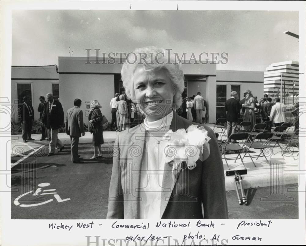 1984 Press Photo Mickey West, Commercial National Bank President - sab12170- Historic Images