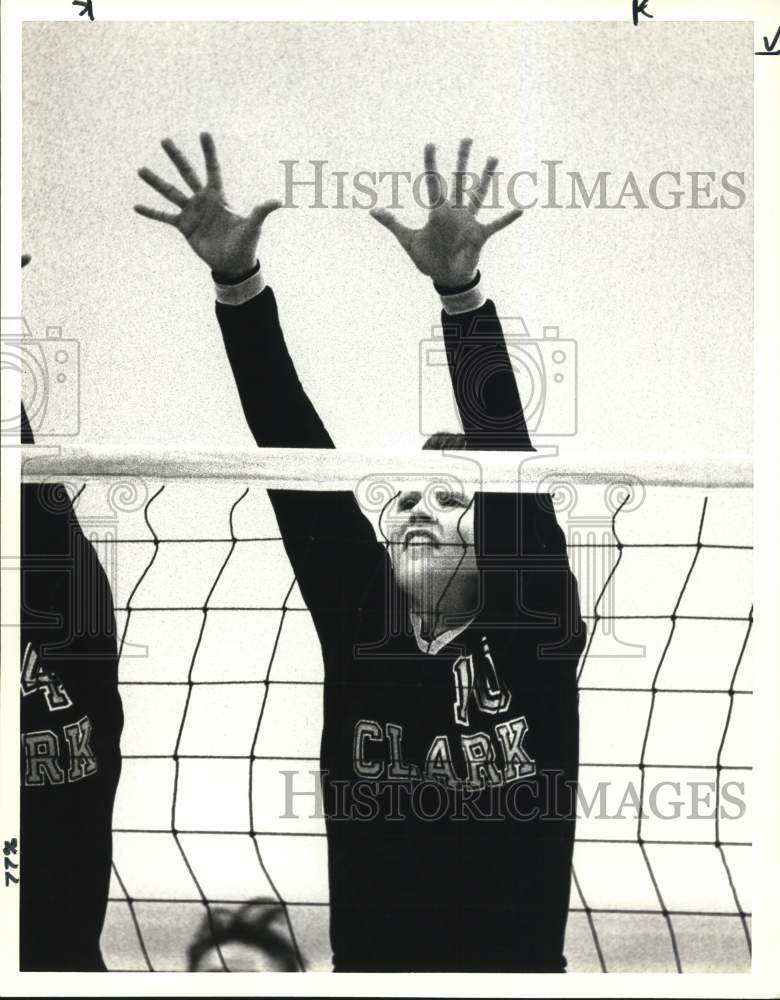 1990 Press Photo Clark High School volleyball player, Texas - sab16733- Historic Images