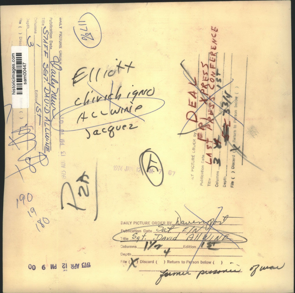 1973 Press Photo Sgt. David Allwine & former prisoners of war talk to press