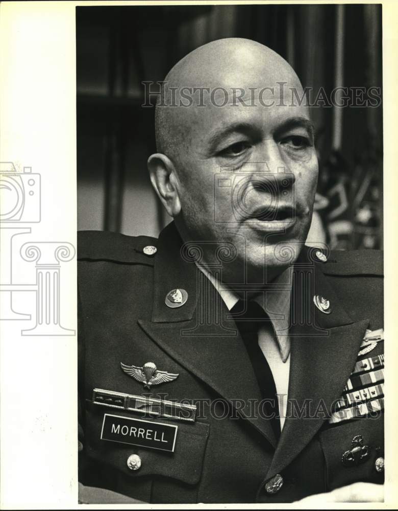 1983 Press Photo Sergeant Major Glen Morrell, Fort Sam Houston - sam02307