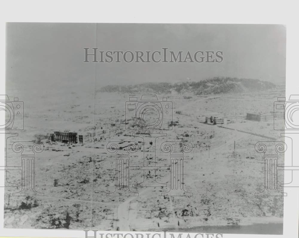 Press Photo Aerial view of city during World War II - sam06542