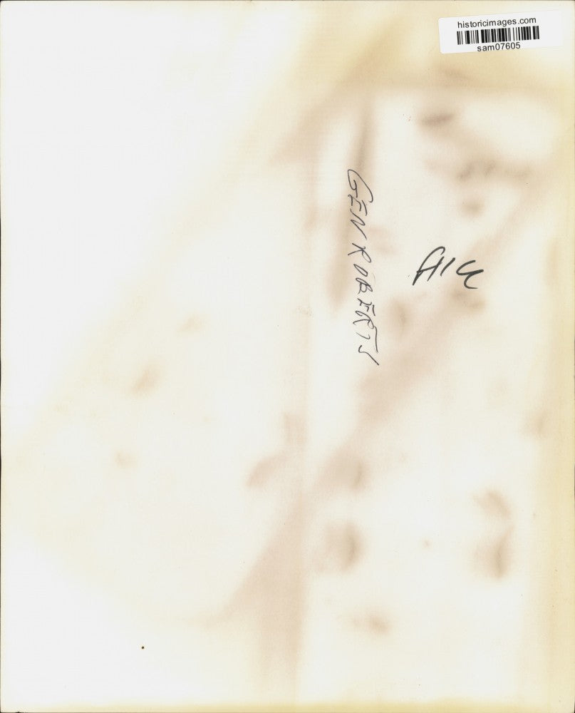 Press Photo General Roberts - sam07605