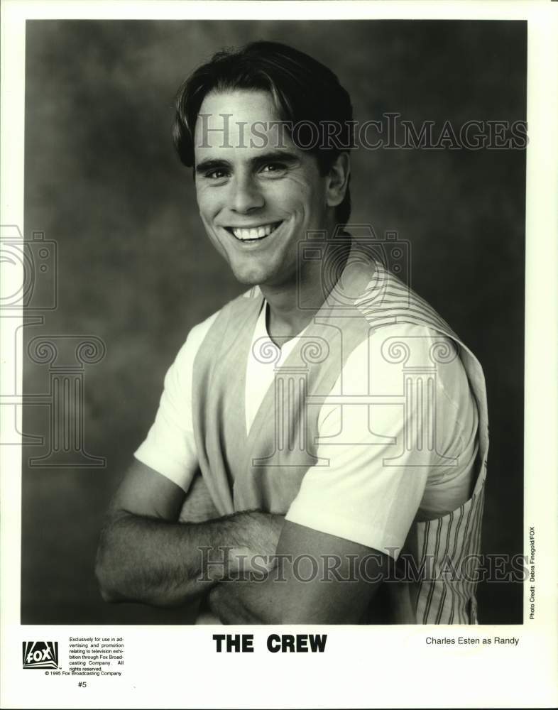1995 Press Photo Charles Esten stars on The Crew, on Fox. - sap02247- Historic Images
