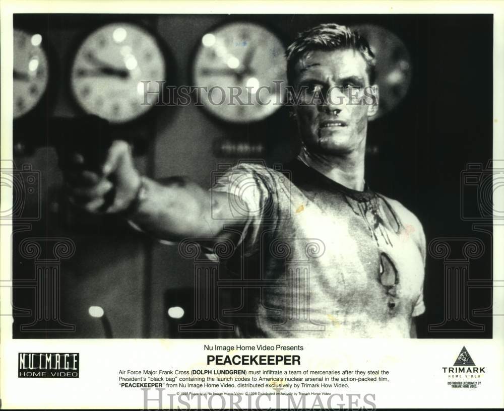 1998 Press Photo Actor Dolph Lundrgren as Air Force Major in &quot;Peacekeeper&quot; movie- Historic Images