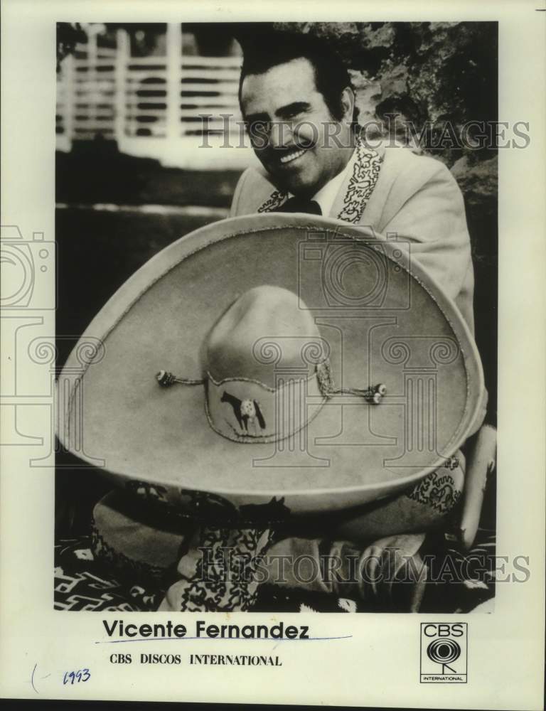 1993 Press Photo Musician Vicente Fernandez, CBS Discos International Artist- Historic Images