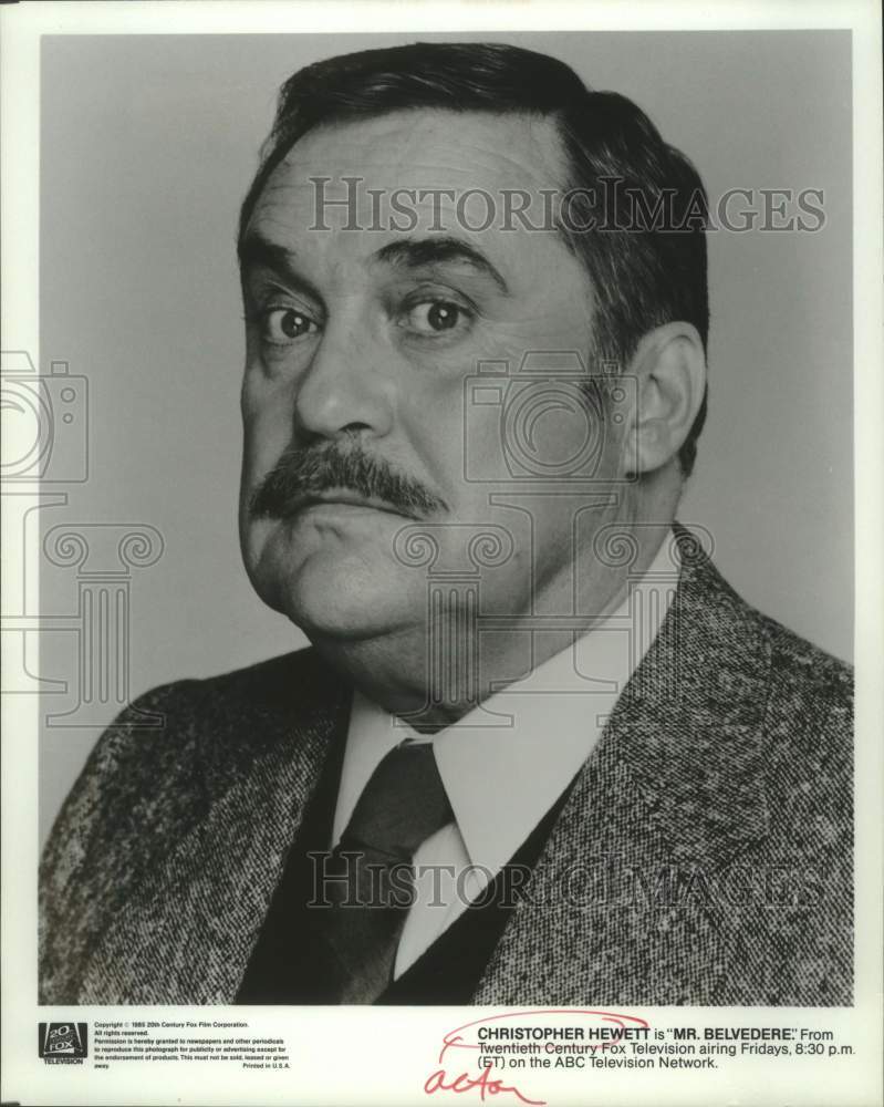 1985 Press PhotoActor Christopher Hewett is "Mr. Belvedere" on ABC Television- Historic Images