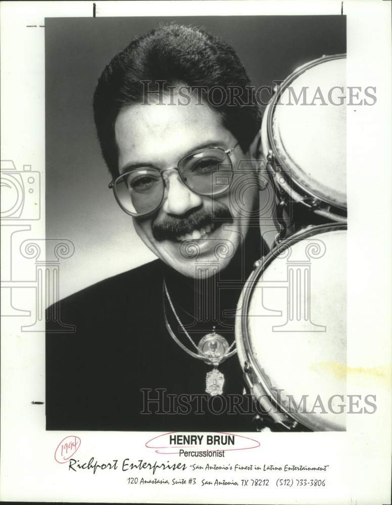1994 Press Photo Percussionist Henry Brun of the Latin Playerz in closeup- Historic Images