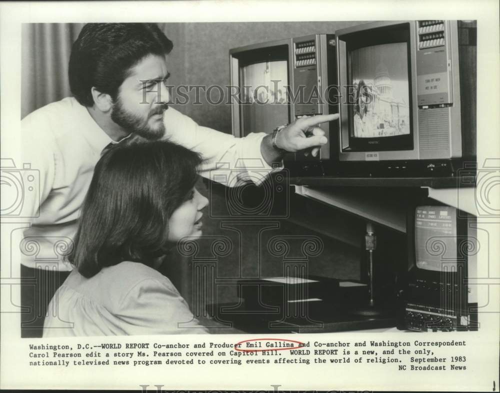 1983 Press Photo World Report Anchors Emil Gallina and Carol Pearson edit story- Historic Images