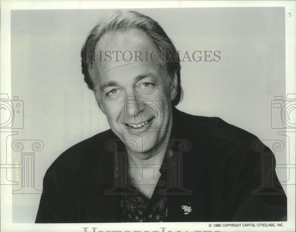 1986 Press Photo Actor Howard Hesseman in closeup for "Head of the Class" show- Historic Images