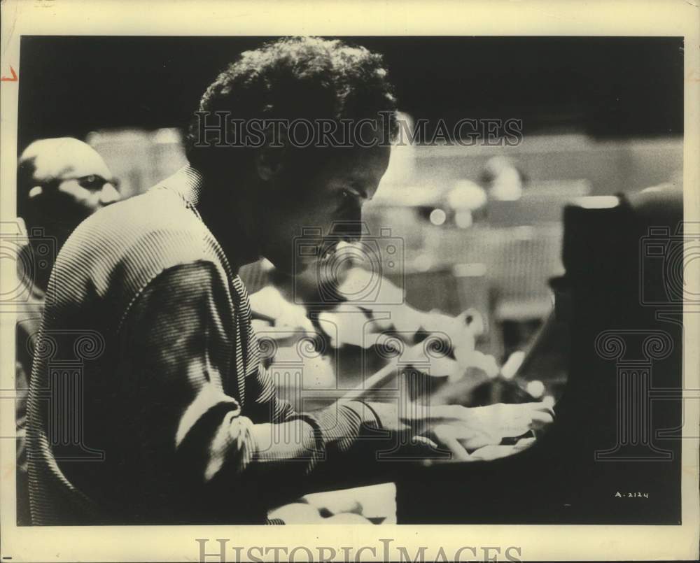 1978 Press Photo Pianist Malcolm Frager performs on piano at Event - sap08516- Historic Images