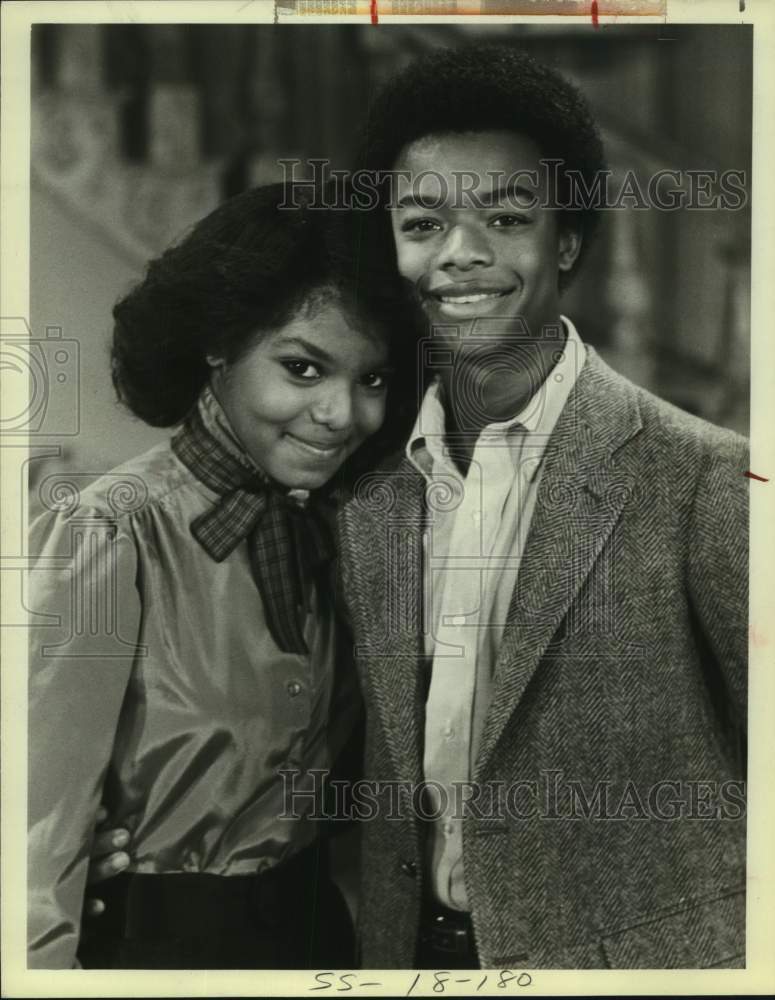 1982 Press Photo Actors Todd Bridges, in "Diff'rent Strokes" scene- Historic Images
