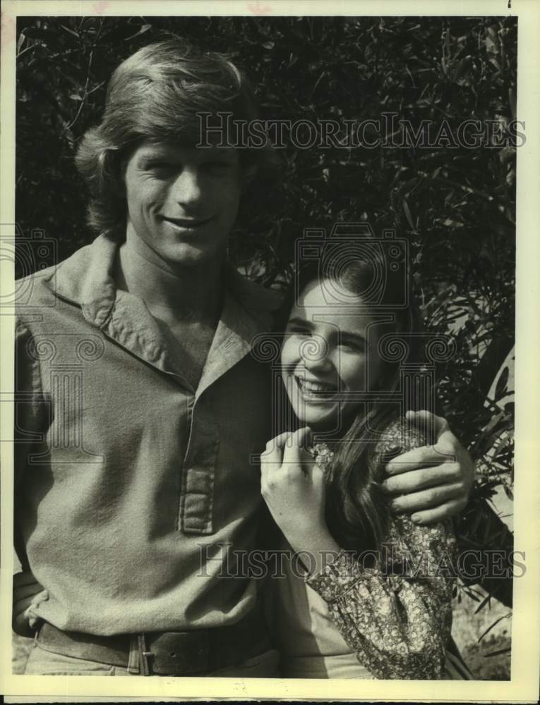 Press Photo Actors Dean Butler, Melissa Gilbert in &quot;Little House on the Prairie&quot;- Historic Images