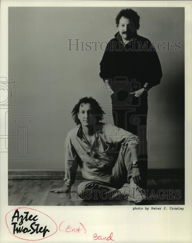 1997 Press Photo Two Members of the band Aztec Two-Step, Entertainers- Historic Images