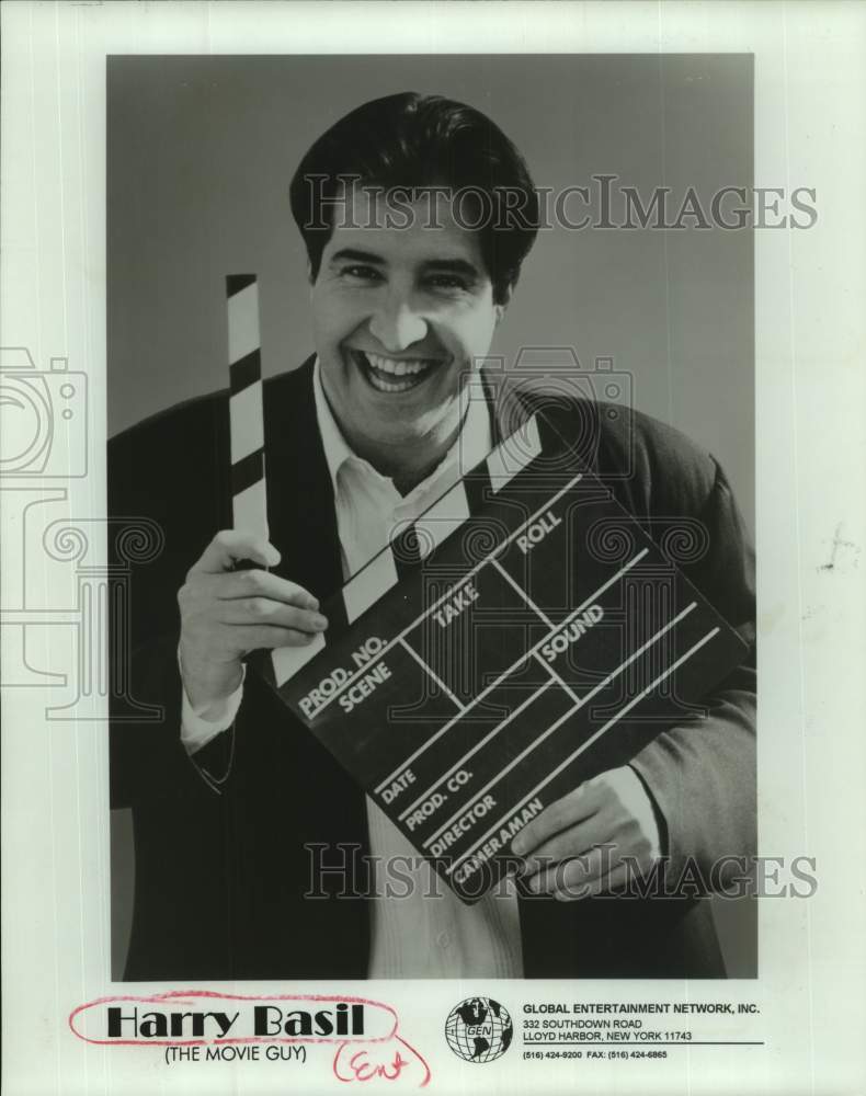 1995 Press Photo Harry Basil, The Movie Guy, Entertainer, Comic, Comedian- Historic Images