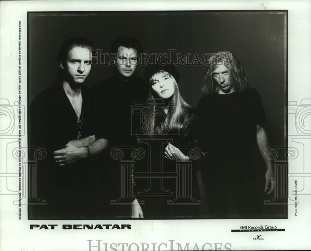1993 Press Photo Pat Benatar with Three Members of Musical Group, Band- Historic Images