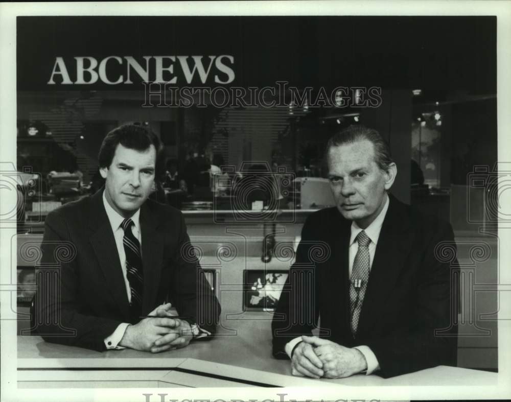 1984 Press Photo Peter Jennings and David Brinkley in "The '84 Vote" on ABC TV- Historic Images