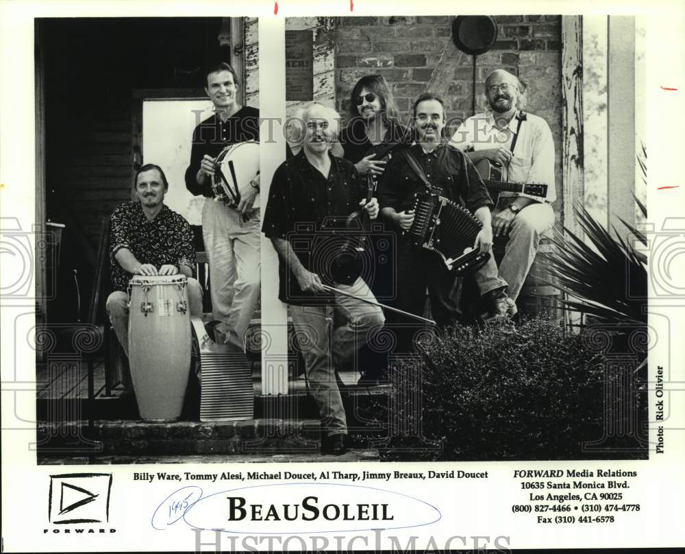 1995 Press Photo Six Members of the band BeauSoleil, Musicians with insruments- Historic Images