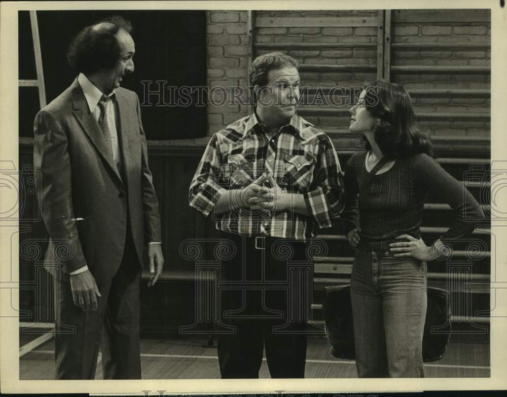 1977 Press Photo Dick Libertini, Ned Beatty, Debra Winger in &quot;Szysznyk&quot; on CBS- Historic Images