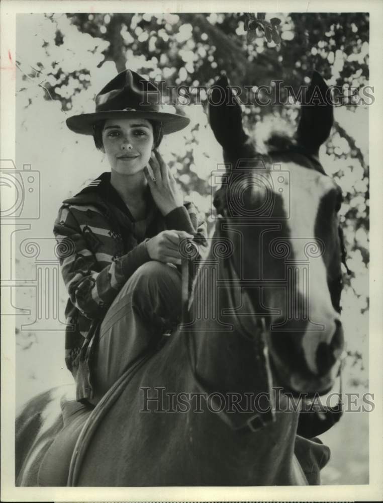 1977 Press Photo Actress Kathleen Beller in "ABC Theater" "Mary White" on ABC TV- Historic Images