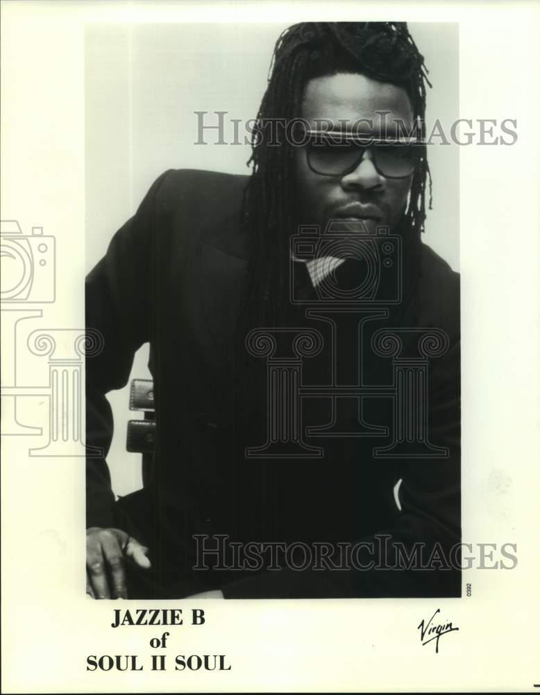 1992 Press Photo Musician Jazzie B of Soul II Soul band in closeup portrait- Historic Images