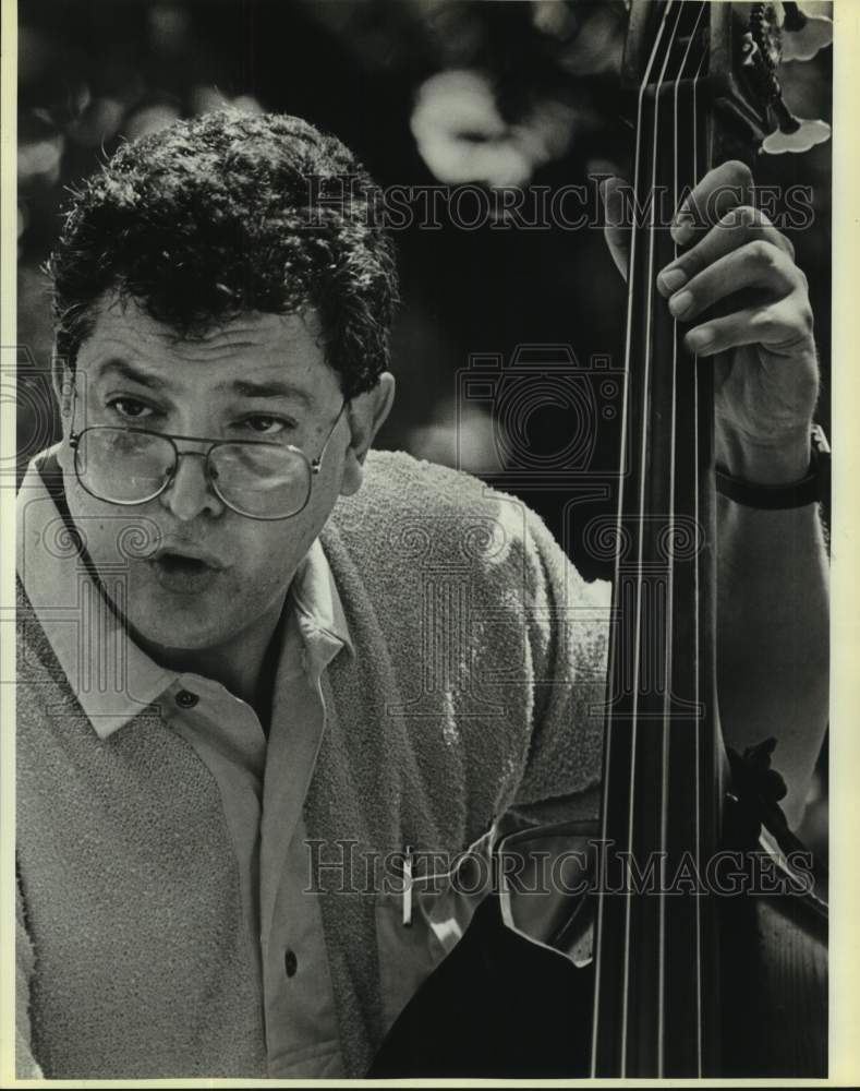 1986 Press Photo George Prado of Regency Jazz Band at Jazz&#39;s Alive Festival.- Historic Images