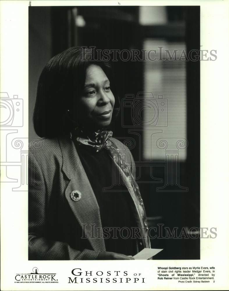 1996 Press Photo Whoopi Goldberg stars in Ghosts of Mississippi. - sap12030- Historic Images