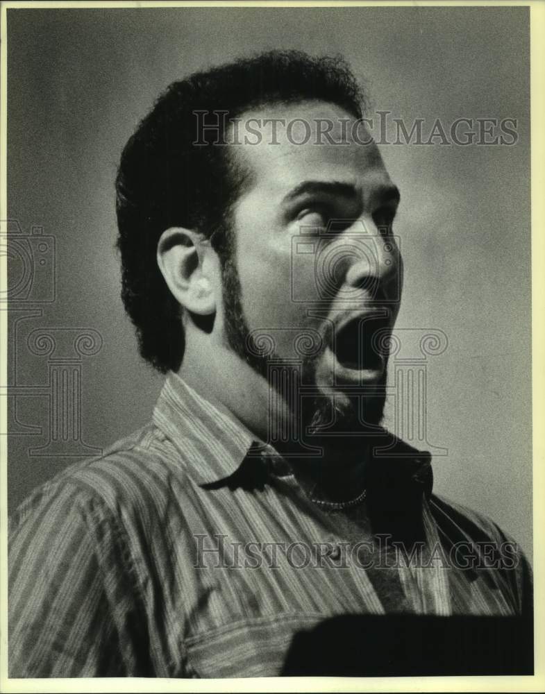 1986 Press Photo Singer Robert MacFarland - sap12161- Historic Images