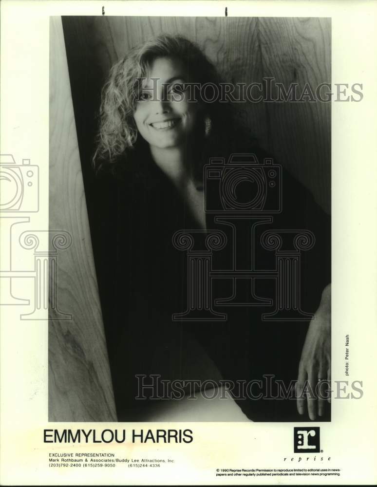 1990 Press Photo Singer Emmylou Harris - sap12189- Historic Images