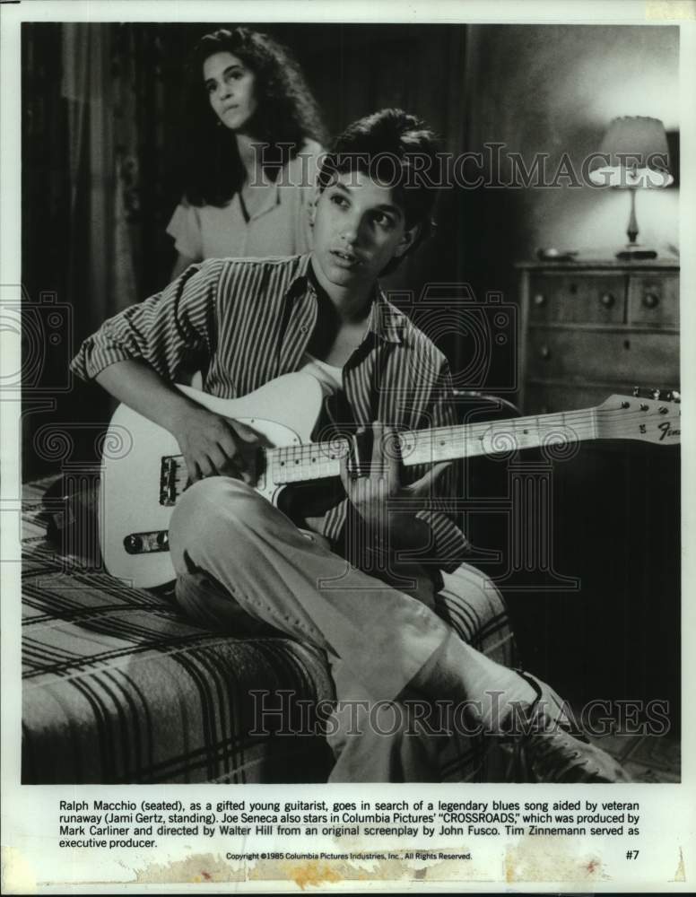 1985 Press Photo Actors Ralph Macchio and Jami Gertz in &quot;Crossroads&quot; movie- Historic Images