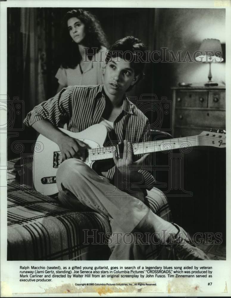 1985 Press Photo Actors Ralph Macchio and Jami Gertz in "Crossroads" movie- Historic Images