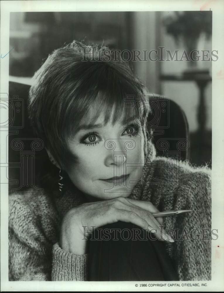 1986 Press Photo Actress Shirley MacLaine in "Out On a Limb" on ABC Television- Historic Images