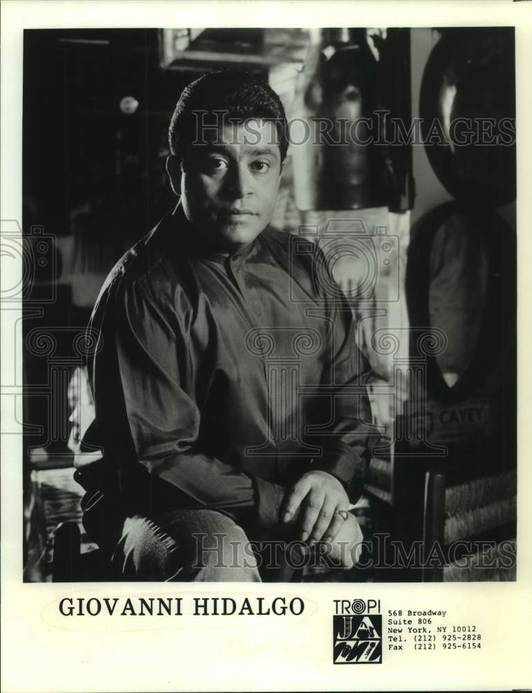 1995 Press Photo Giovanni Hidalgo, Latin jazz percussionist. - sap12662- Historic Images