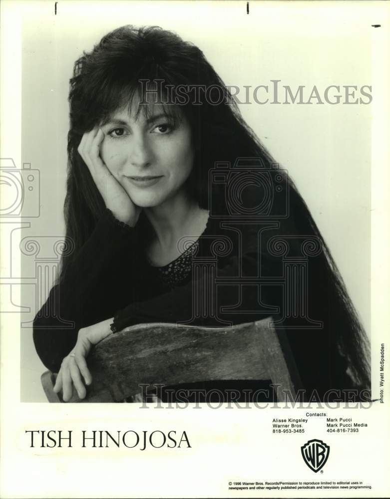 1996 Press Photo Tish Hinojosa, singer - sap12890- Historic Images