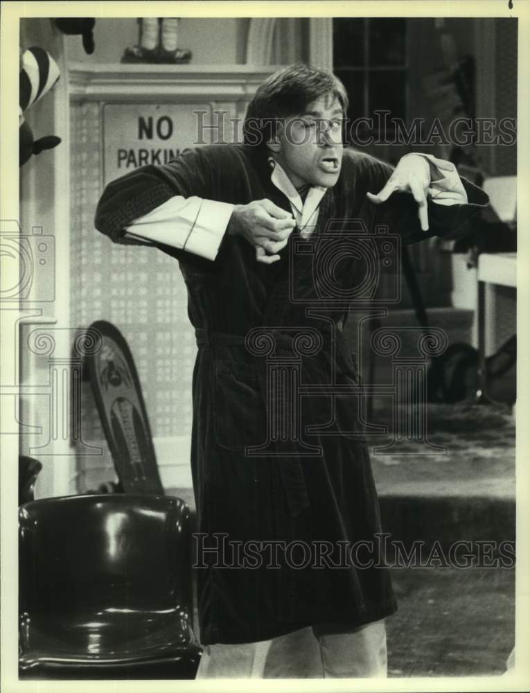 1983 Press Photo Joel Higgins in a scene on Silver Spoons, on NBC. - sap12955- Historic Images