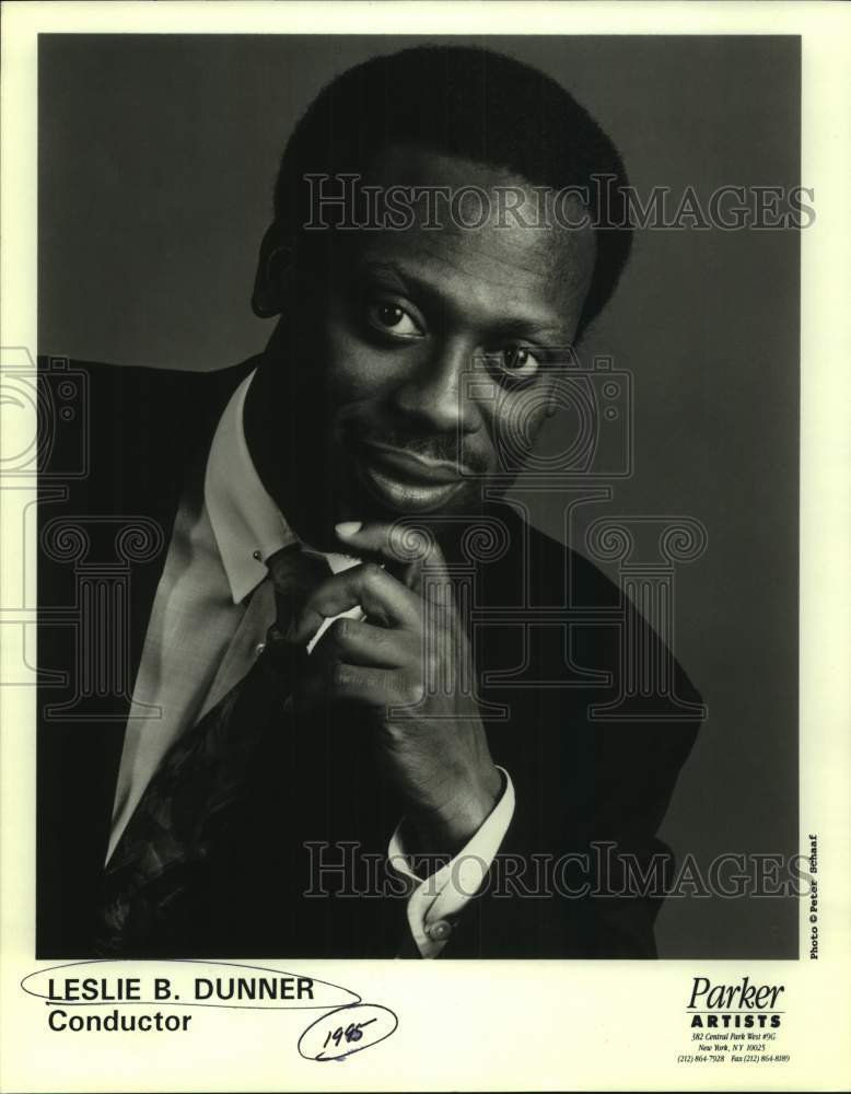 1995 Press Photo Leslie B. Dunner, American conductor and composer. - sap13434- Historic Images