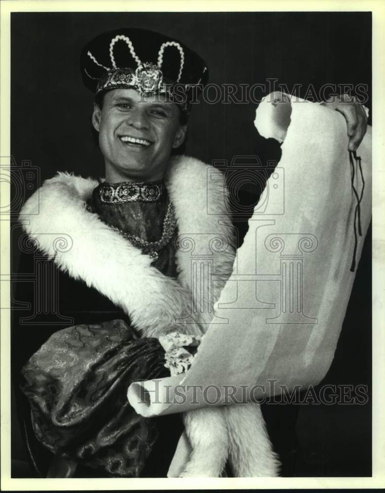 1991 Press Photo Sonny Melendrez, American radio and TV personality. - sap13446- Historic Images