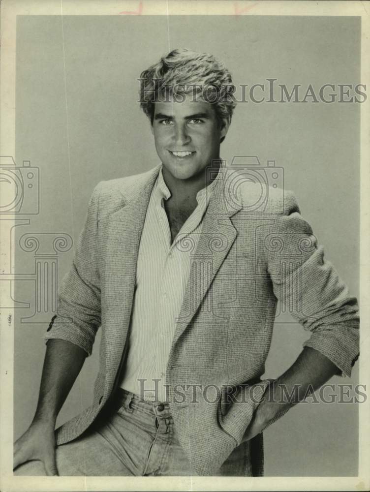 1982 Press Photo Ted McGinley stars on Happy Days, comedy series. - sap13678- Historic Images