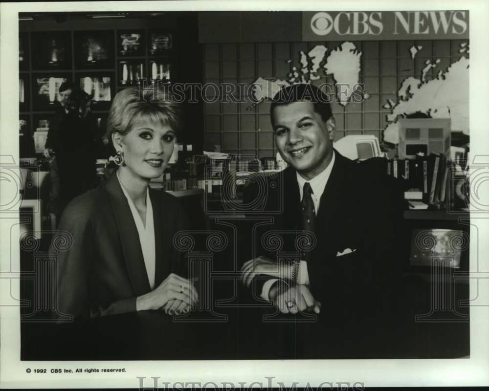1992 Press Photo Monica Gayle, Russ Mitchell co-anchor Up To The Minute on CBS- Historic Images