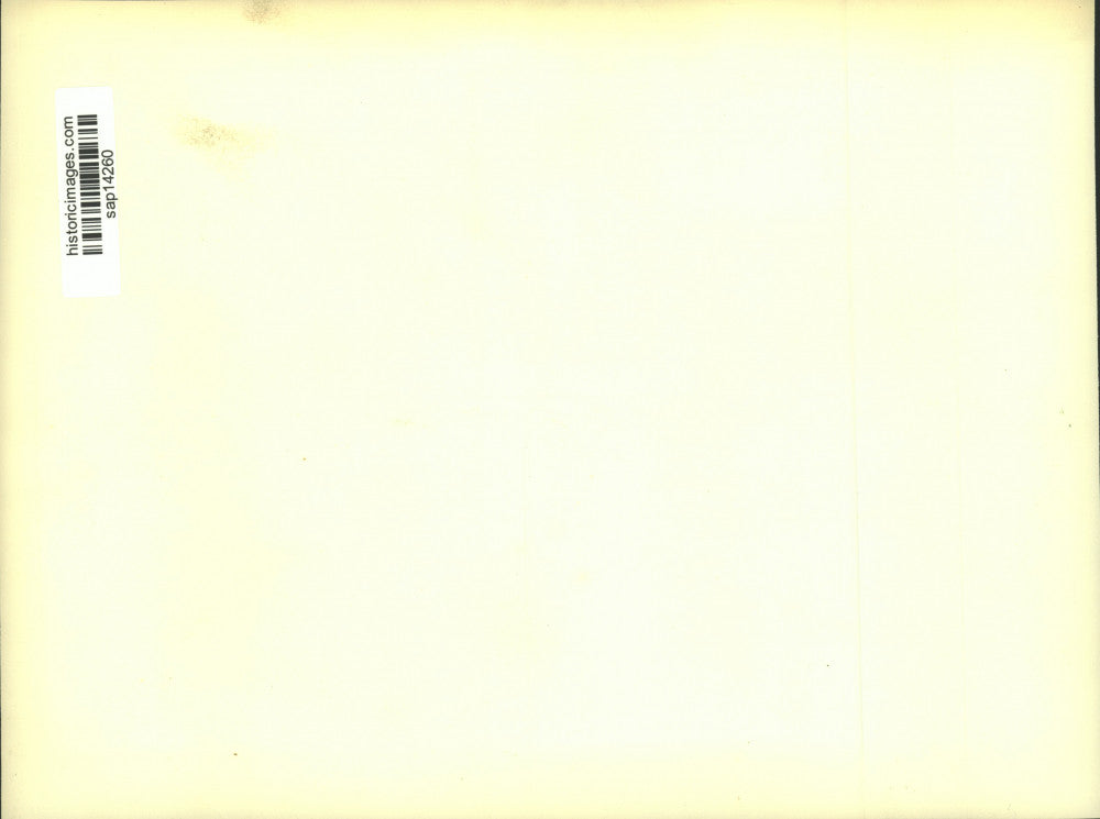 1956 Press Photo Actress Rita Gam with husband Thomas Henry Guinzburg in car