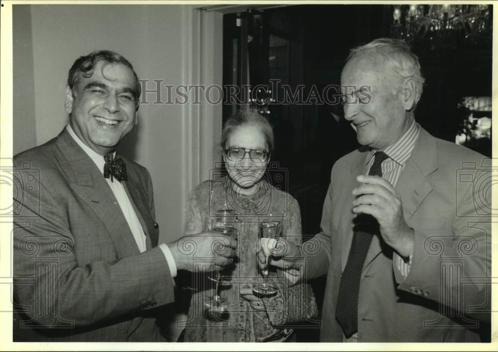1992 Press Photo Ismail Merchant, Ruth Prawer, Jhabvala, James Ivory in New York- Historic Images
