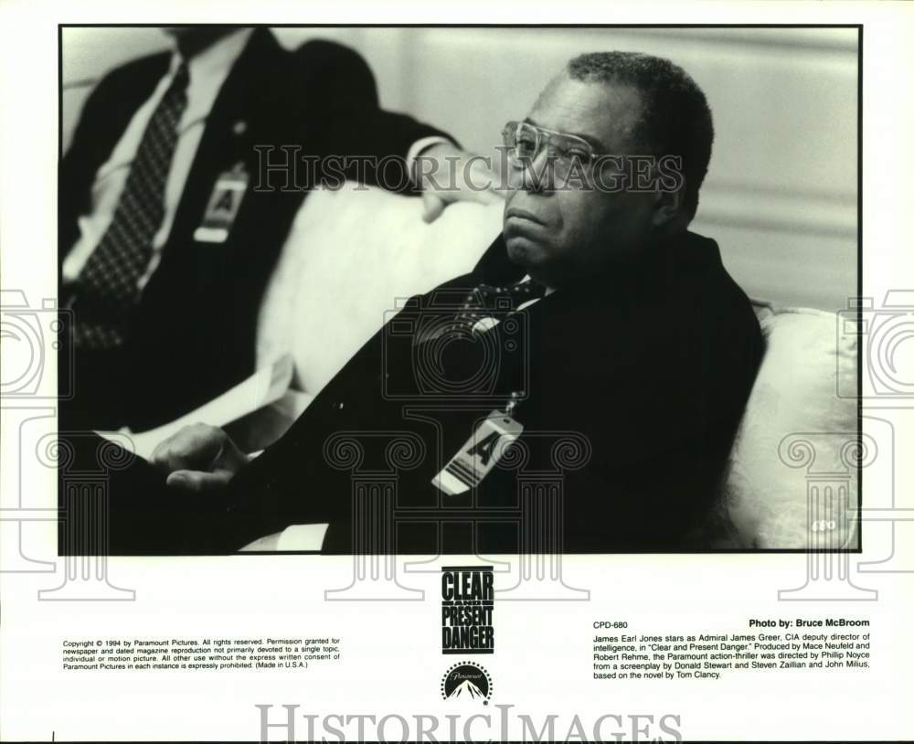 1994 Press Photo Actor James Earl Jones in "Clear and Present Danger" movie- Historic Images