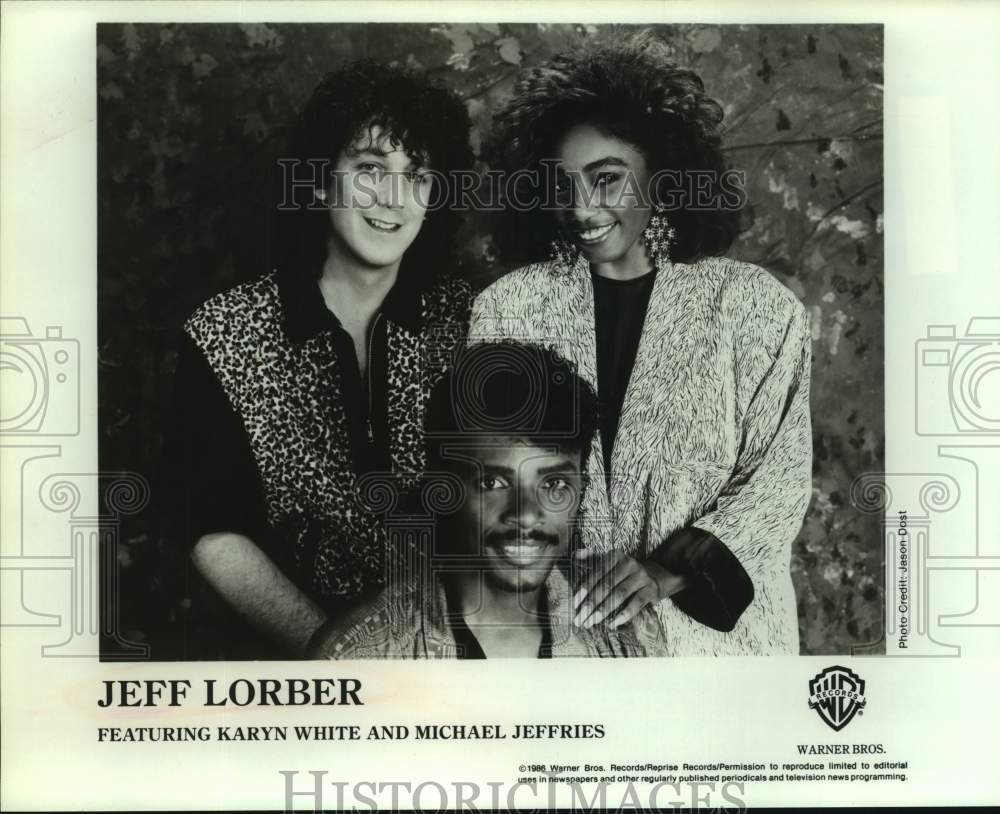 1986 Press Photo Jeff Lorber featuring Karyn White, Michael Jeffries, Musicians- Historic Images